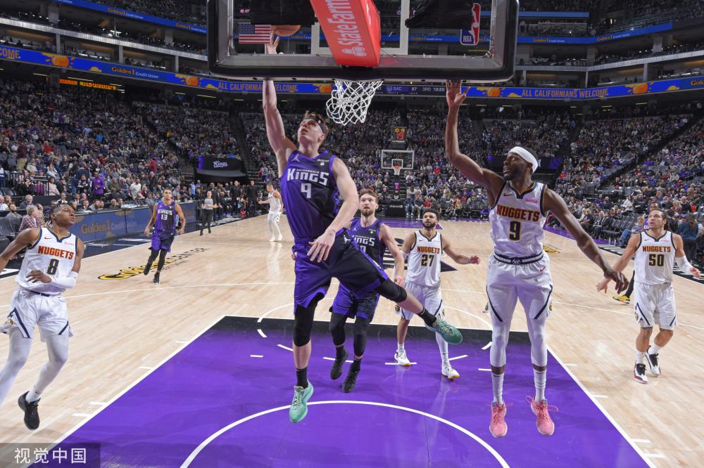 和态度备受 和态度备受