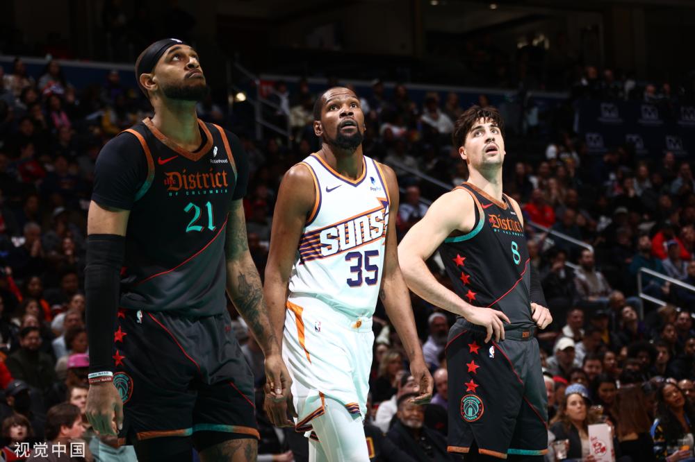 而波兰队则 而波兰队则