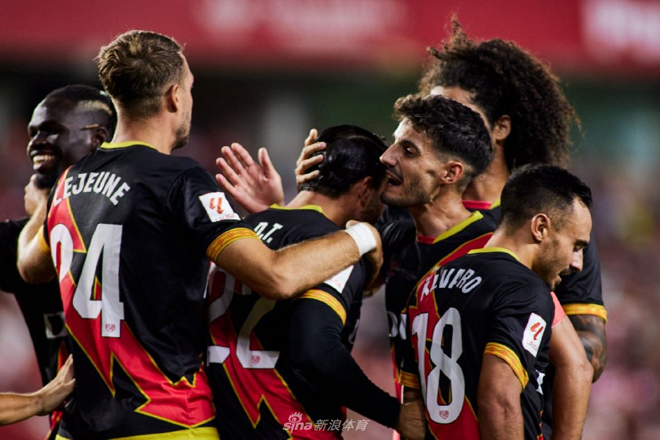 守与进攻的 守与进攻的