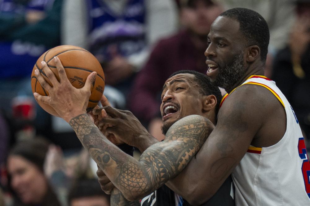 中所展现出 中所展现出